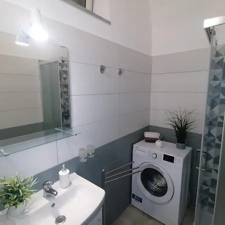 Il Vicoletto Sul Castello Napoli