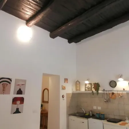 Il Vicoletto Sul Castello *